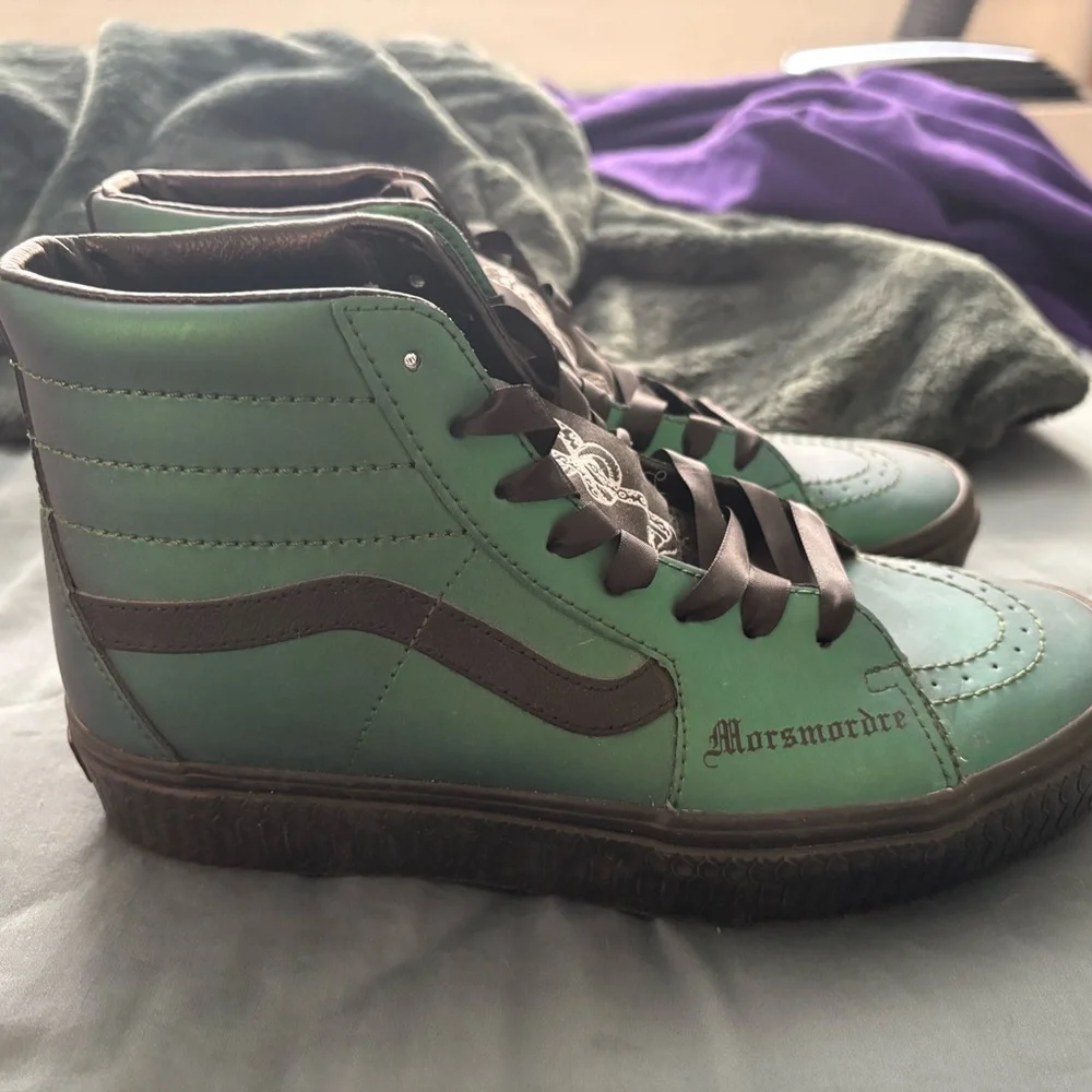 Vans Slytherin Hightops - Picture 2 of 5